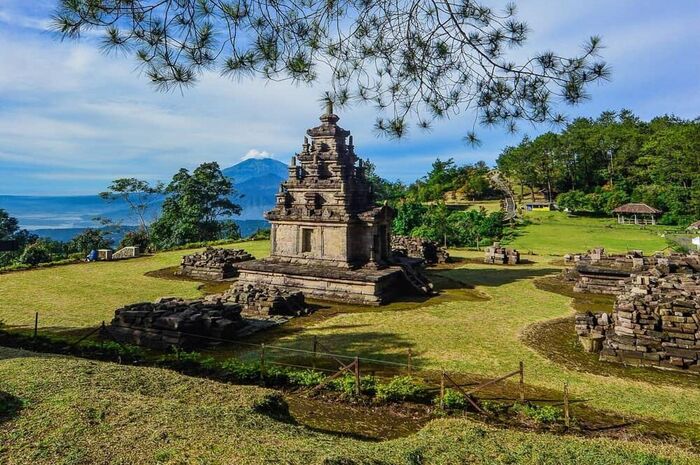 Wisata candi gedong songo